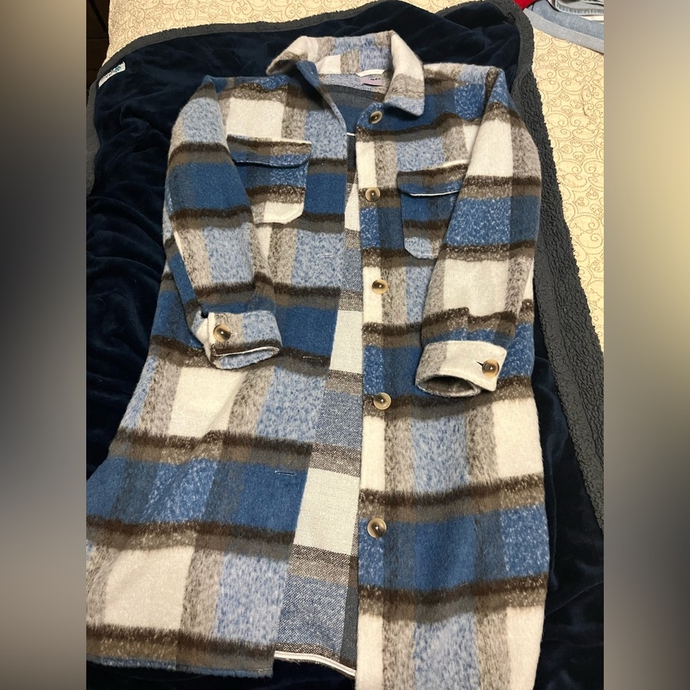 Shacket SO brand. Size large